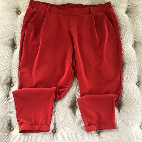 Torrid Pleat Front Cuffed Pants Orange Spice Taper 4 4X - Picture 1 of 6